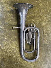 Courtois Es-Horn