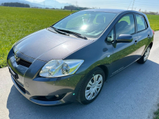 TOYOTA Auris 1.6 Style
