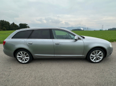 AUDI A6 Avant 4.2 V8 FSI quattro tiptronic