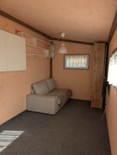 Gemütlicher Wohnwagen mit Anbau Campingplatz Sulz AG