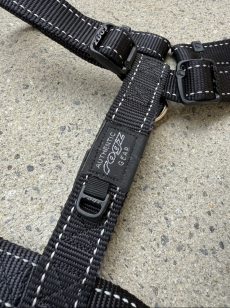 Neues Hundegeschirr schwarz XL