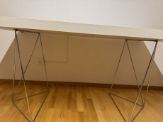 Robuster weisser Schreibtisch Bürotisch Tisch