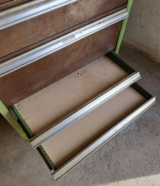 Schubladenschrank Lista