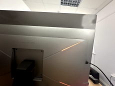 BenQ Mobiuz EX480UZ 48