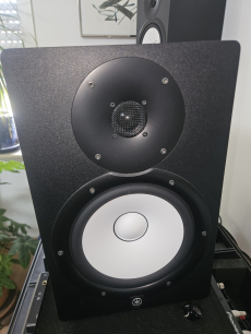 Pioneer DJM 900NXS2, 2x CDJ 2000NXS2, 2x Yamaha HS8