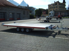 Anhänger TEMARED - Carkeeper 4820/3 3500Kg mittig Riffelblech