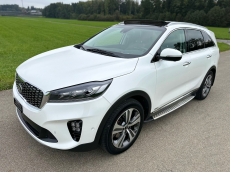 KIA Sorento 2.2 CRDI Style 7P. Automatic