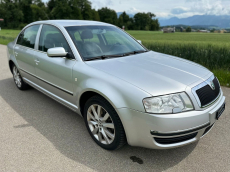 SKODA Superb 2.8 V6 Elegance