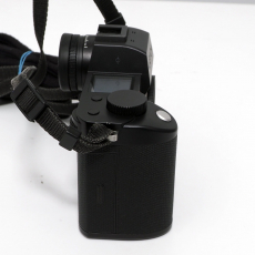 Leica SL2-S mit 3 Akkus