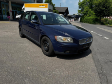VOLVO V50 2.4I