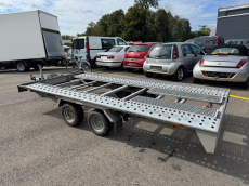 HUMBAUR 2.7T Autotransporter HT2500
