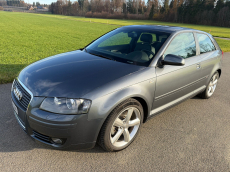 AUDI A3 2.0 Turbo FSI Ambiente quattro