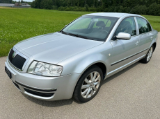 SKODA Superb 2.8 V6 Elegance