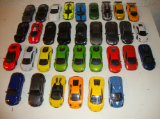 Diverse Modellautos