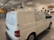 VW T5 2.0 TDI Entry