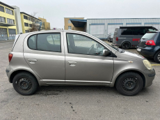 TOYOTA Yaris 1.3 Linea Luna