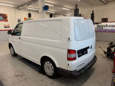 VW T5 2.0 TDI Entry