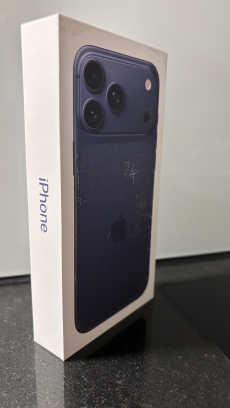iPhone 17 Pro Max 256 GB Deep Blue – NEU
