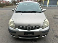 TOYOTA Yaris 1.3 Linea Luna