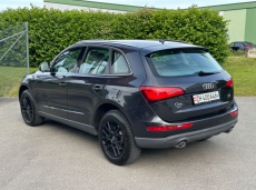 AUDI Q5 3.0 TDI quattro S-tronic