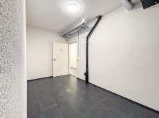 10m² Lagerraum / Disporaum in Zug