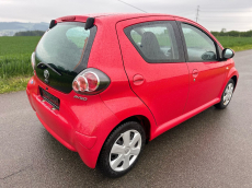 TOYOTA Aygo 1.0 Linea Luna