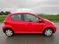 TOYOTA Aygo 1.0 Linea Luna