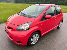 TOYOTA Aygo 1.0 Linea Luna