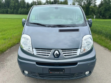 RENAULT Trafic 2.0 dCi Eco Grand Passenger Black Edition