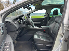 PEUGEOT 3008 1.6 16V T Platinum Tiptronic