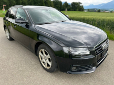AUDI A4 Avant 3.2 FSI quattro tiptronic