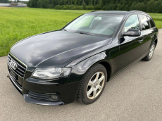 AUDI A4 Avant 3.2 FSI quattro tiptronic