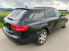 AUDI A4 Avant 3.2 FSI quattro tiptronic