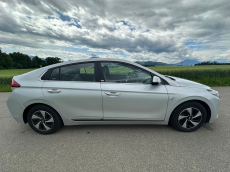 HYUNDAI Ioniq 1.6 GDi HEV Launch Plus DCT