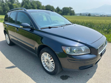 VOLVO V50 T5 AWD Momentum