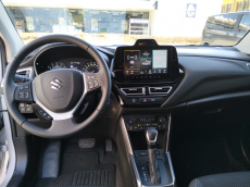 Suzuki S-Cross 1.5 Compact Top Hybrid 4x4