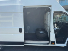 PEUGEOT Boxer 2.2 HDI 335 Pro L3H2