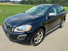 VOLVO XC60 D3 AWD R-Design