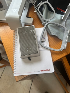 Bernina B570 QE mit viel Zubehör und Stickmodul