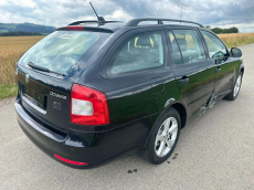 SKODA Octavia Combi 1.8 TSI Elegance 4x4