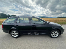 SKODA Octavia Combi 1.8 TSI Elegance 4x4