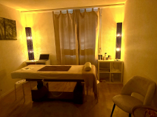 Masseur für Mann und Frau 