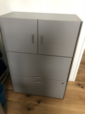 GRATIS Büro möbel