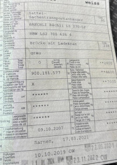 Mercedes Sattelschlepper mit Kran