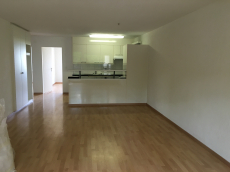 Grosszügige WG Zimmer