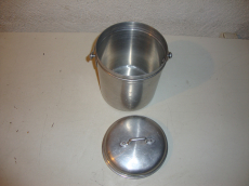 Alter Milchkessel 2 Liter