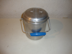 Alter Milchkessel 2 Liter