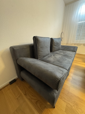 Sofa neu (1-jährig), ausziehbar als Bett