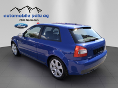 Audi S3 quattro 