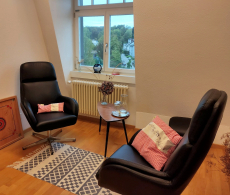 Raum für Beratung, möbliert